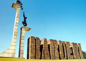 Monumento à Solidariedade 